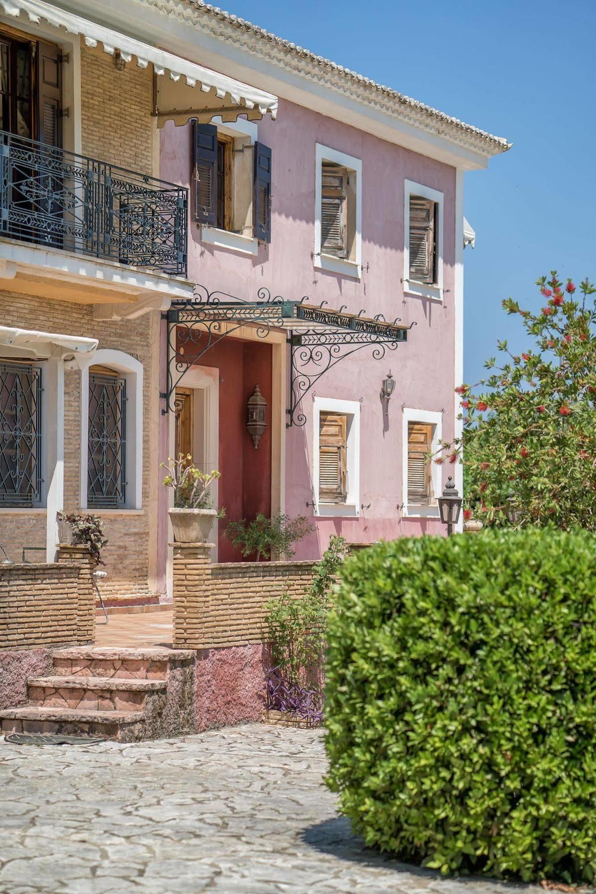 Вілла Sarakino House Of Literature Agios Dimitrios  Екстер'єр фото